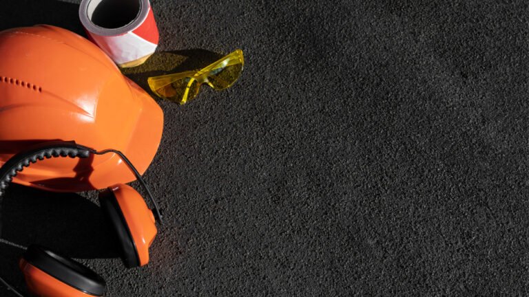 8 Equipamentos de Proteção Individual para Trabalhos em Altura